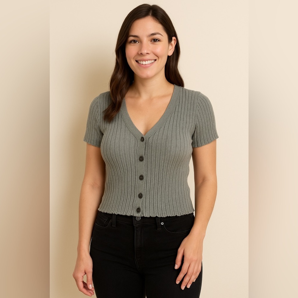 🌿 American Eagle Ribbed Knit Button Front Cardigan Top Short Sleeve Casual